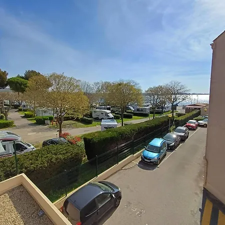 Apartment T2 2 Etoiles, Parking Prive, Proche Thermes Et Etang, Clim, Wi-fi, Animaux Acceptes - Fr-1-571-15